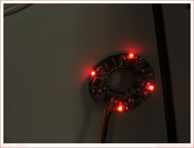 Afbeeldingslocatie: http://tweakers.net/ext/f/ad227d1028f2e45c564b7d0c876af179/full.jpg