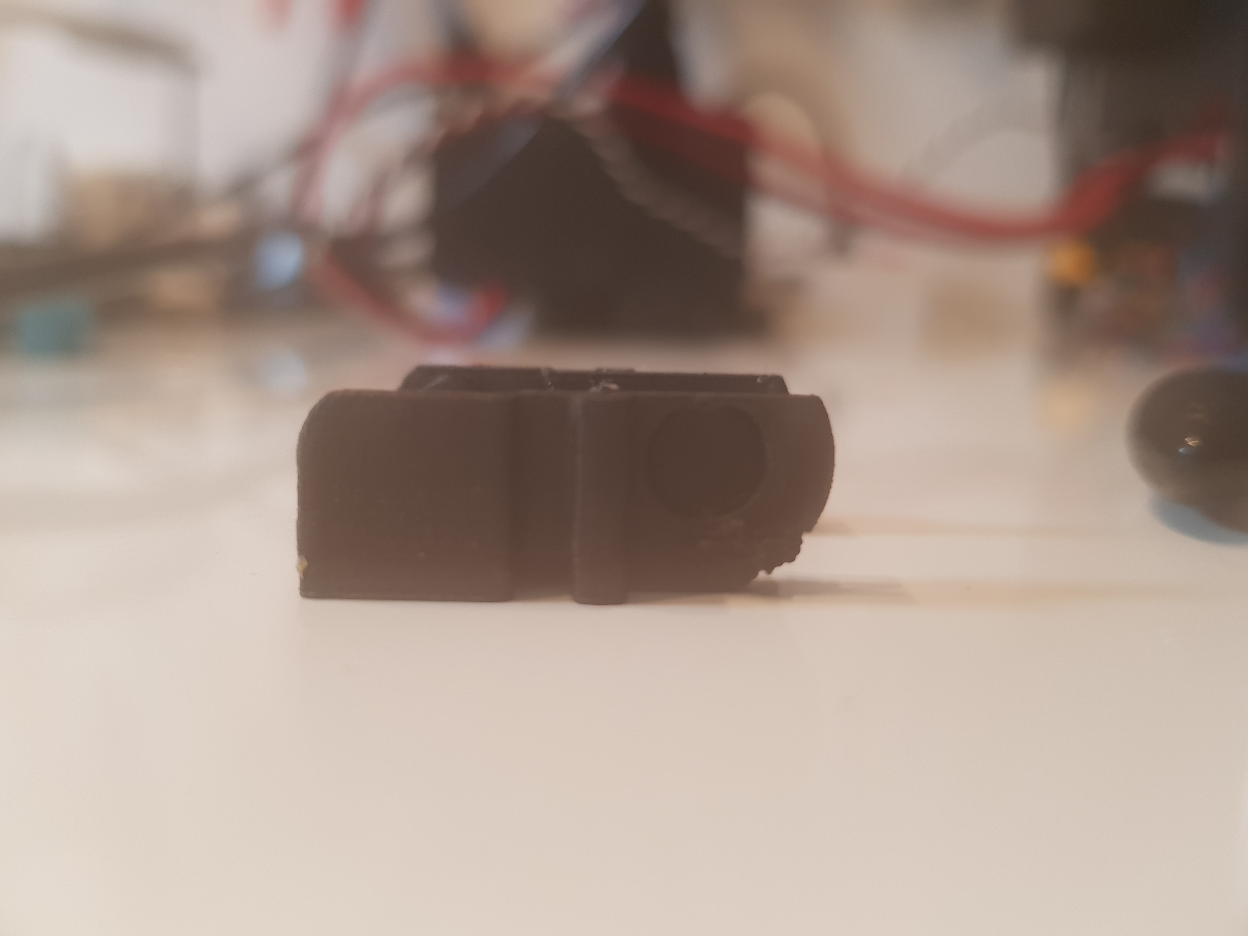 Afbeeldingslocatie: https://tweakers.net/ext/f/adU0UtyEAVeIQiOTK58pCFOL/full.jpg