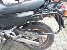 Kofferrek links
