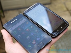 HTC Sensation vs. Samsung Galaxy SII 9