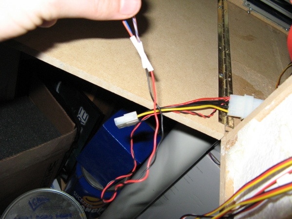Afbeeldingslocatie: http://tweakers.net/ext/f/b44d7c0722324fdd531dd90fcfcd49ff/full.jpg