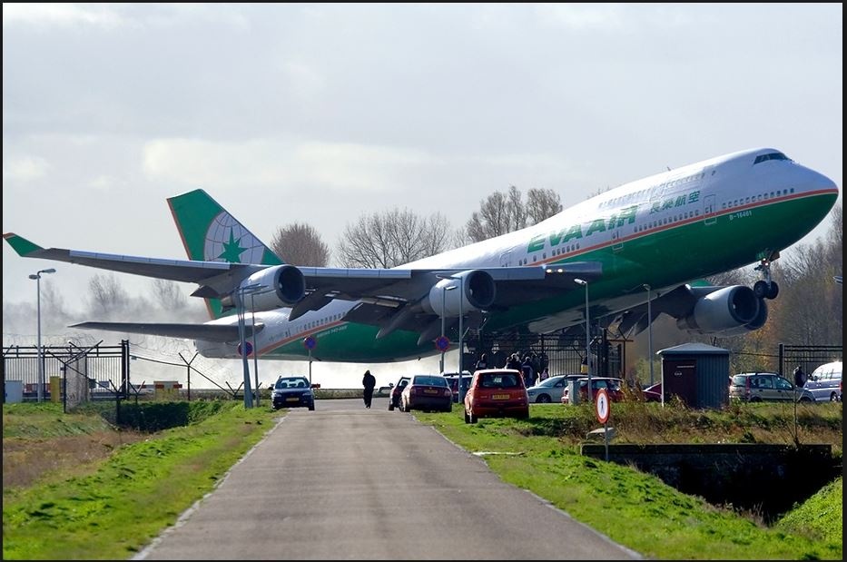 Afbeeldingslocatie: http://tweakers.net/ext/f/bEYVnKnvk9MDl70onNhWTGIL/full.jpg