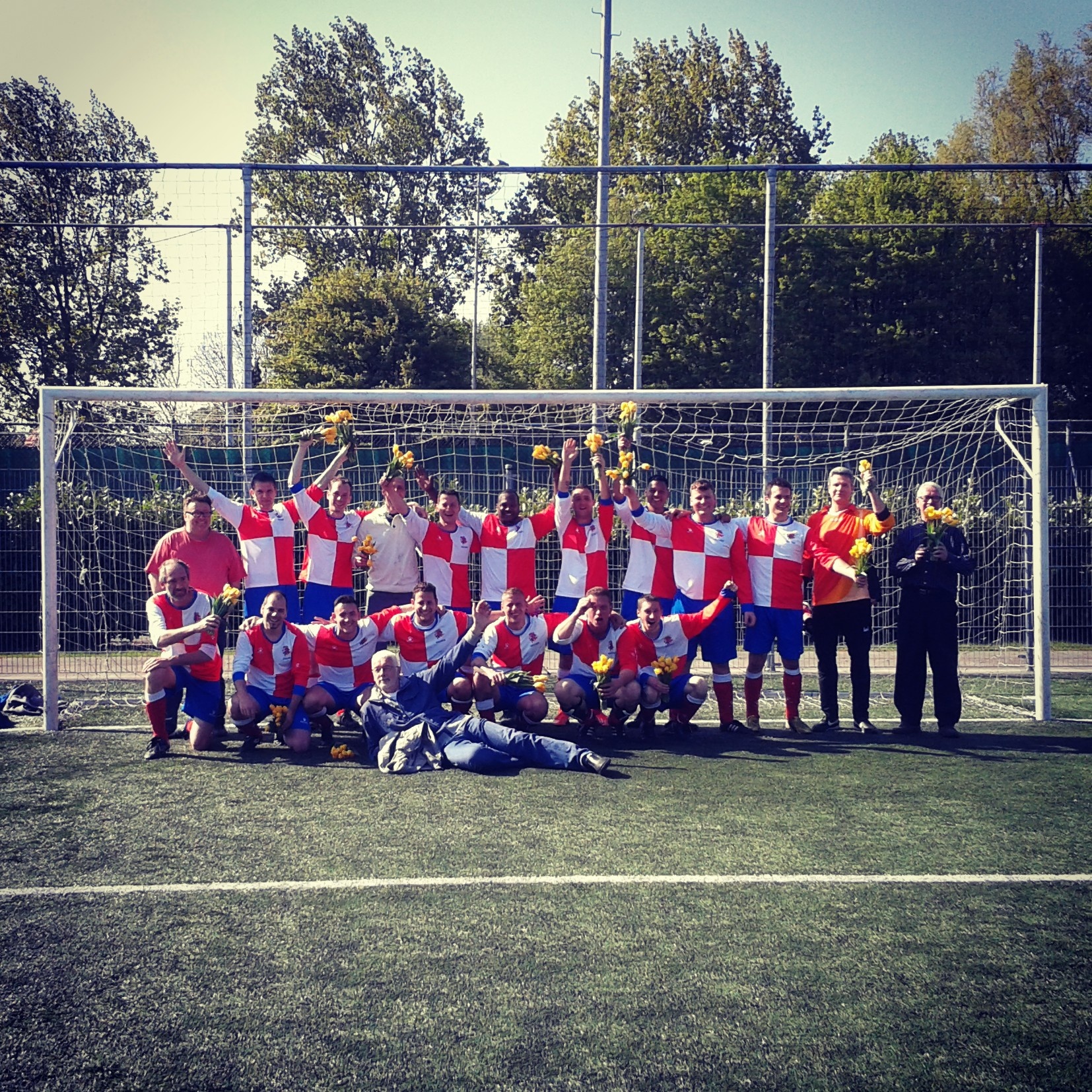 Afbeeldingslocatie: http://tweakers.net/ext/f/bOz25kaDMIO00XVZQxEdRxqr/full.jpg