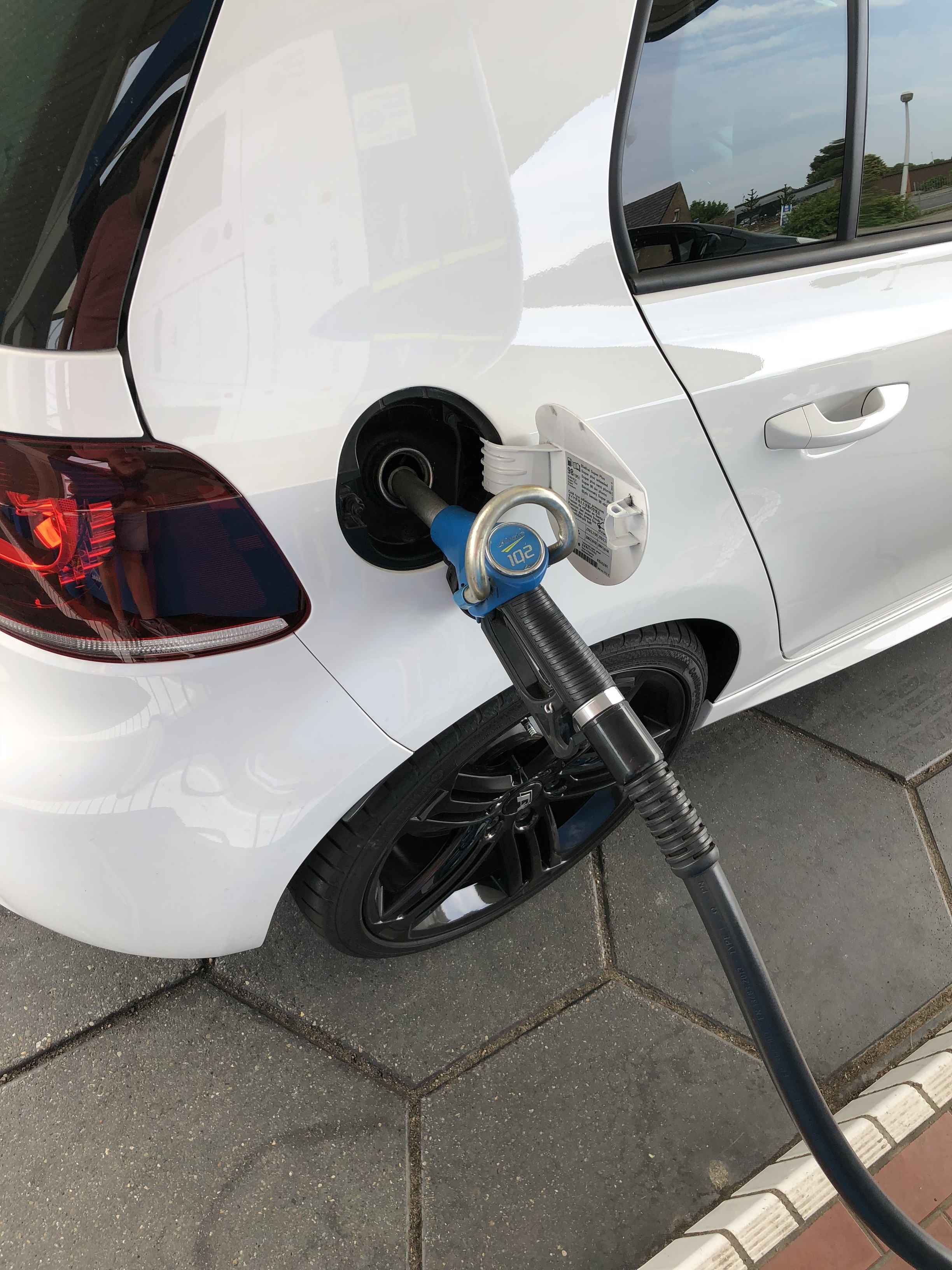 Afbeeldingslocatie: https://tweakers.net/ext/f/bgQgMxDv9upc9rhkpqdC6l2B/full.jpg