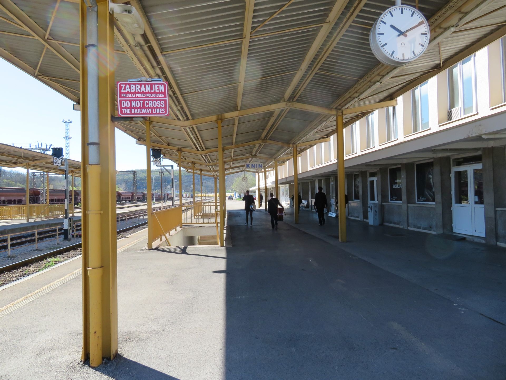 Afbeeldingslocatie: https://tweakers.net/ext/f/bjV8IGua2OR7EfW5UE96OmfJ/full.jpg