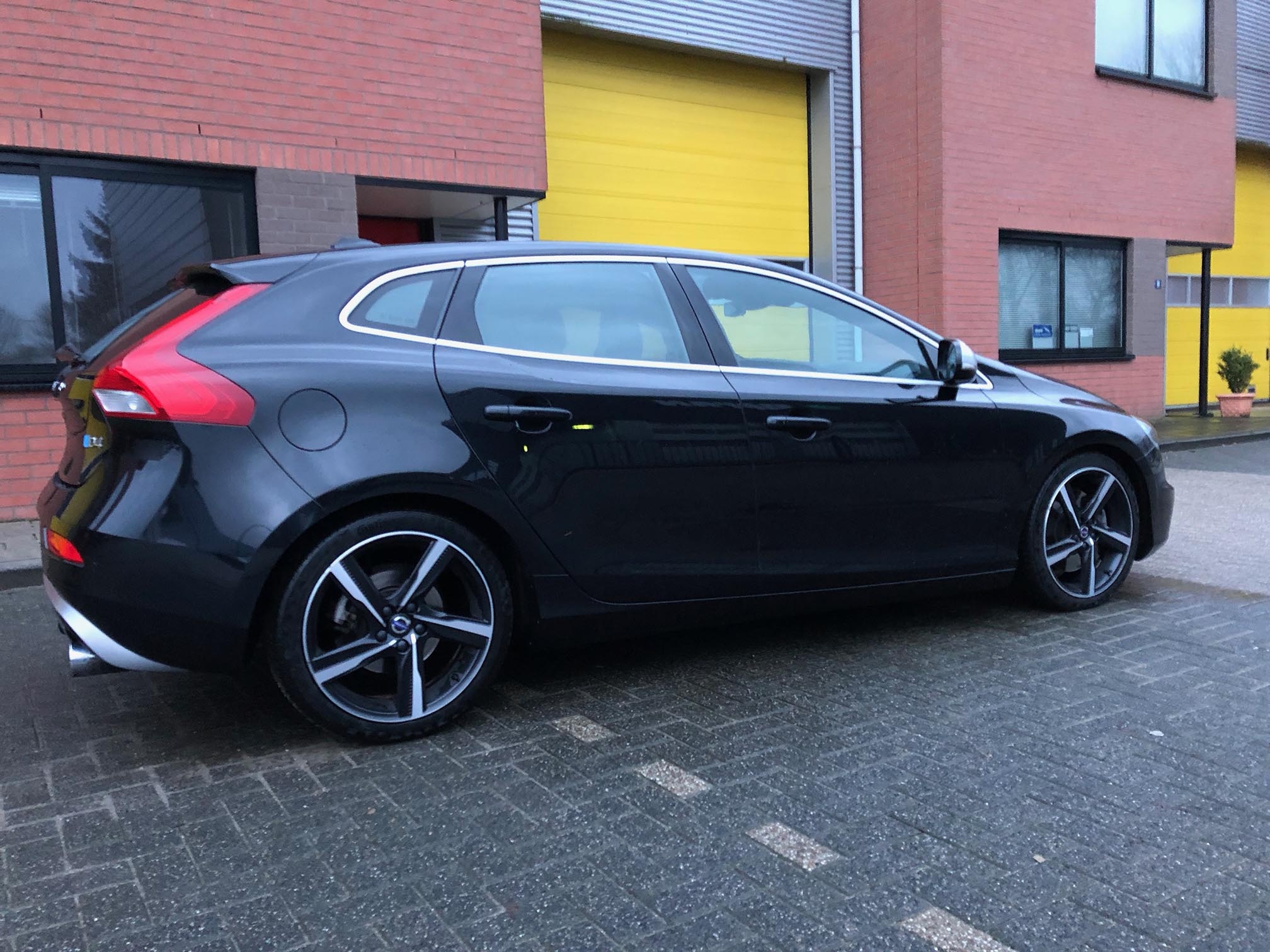 Afbeeldingslocatie: https://tweakers.net/ext/f/blQHvtM1pHSRtVixyFFnnr5B/full.jpg