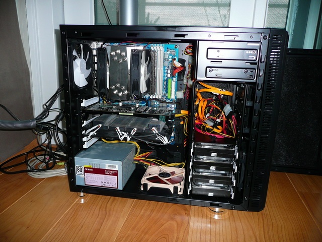 Afbeeldingslocatie: http://tweakers.net/ext/f/bn0P0FVbfjfSjDgNRglvRFHK/full.jpg