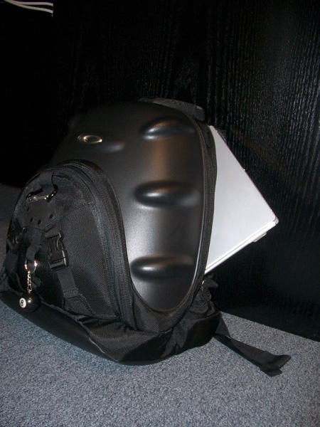 Afbeeldingslocatie: http://tweakers.net/ext/f/c31d702830aeba3190c49b55f319513c/full.jpg