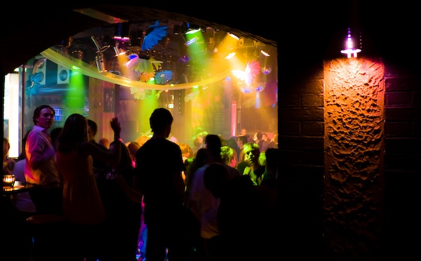 Afbeeldingslocatie: http://tweakers.net/ext/f/cX9P92RUWBrZ7br9eVmSe4hj/full.jpg