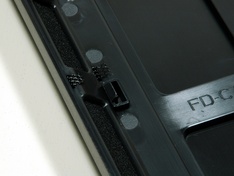 Kastfront detail bevestiging frame en rooster