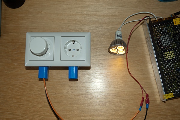 Afbeeldingslocatie: http://tweakers.net/ext/f/cmIXGYfYVihHNQxumuiTcjsK/full.jpg