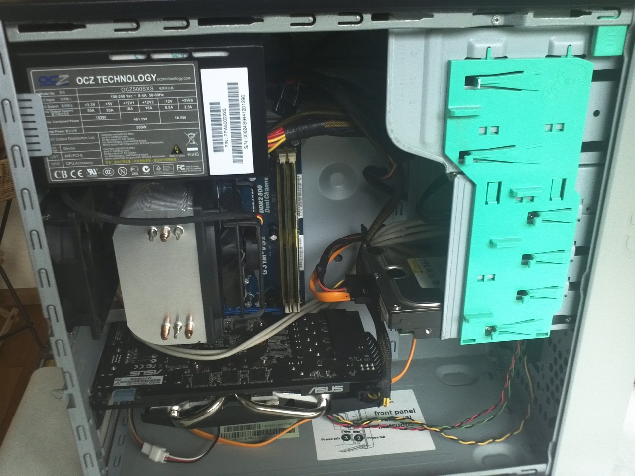 Afbeeldingslocatie: http://tweakers.net/ext/f/cpIXoCQoC5iq4857d3h5UV0Z/full.jpg