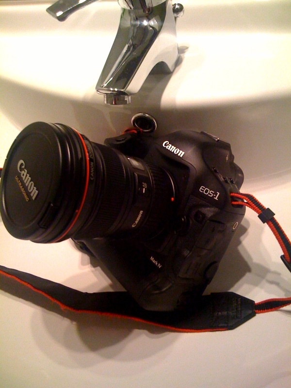 Afbeeldingslocatie: http://tweakers.net/ext/f/dE4zmDuTbslpt1dGWjEPt64b/full.jpg