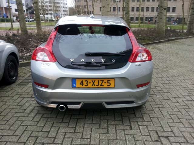 Afbeeldingslocatie: http://tweakers.net/ext/f/dN8wySd1NNyiaXpsr17tuoUp/full.jpg