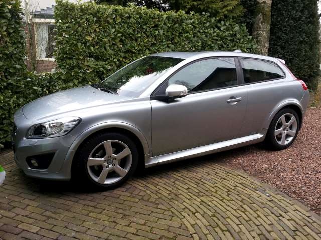Afbeeldingslocatie: http://tweakers.net/ext/f/dSj5bcLlYEBbBiQUAiKS8Xkl/full.jpg