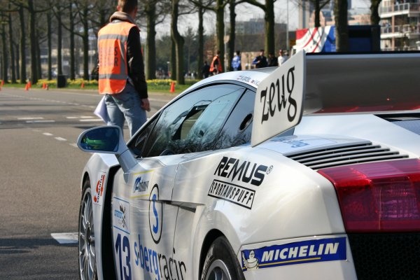 Afbeeldingslocatie: http://tweakers.net/ext/f/db9ca47771e1da72baa9a888eb70f884/full.jpg