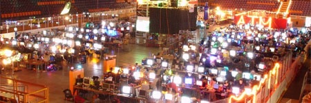 Afbeeldingslocatie: http://tweakers.net/ext/f/dd717e0c5d635651d2d76175f8fe5203/full.jpg