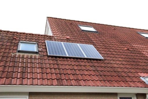 3 stuks Suntech STP190S op Steca 500