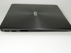 laptop boven links