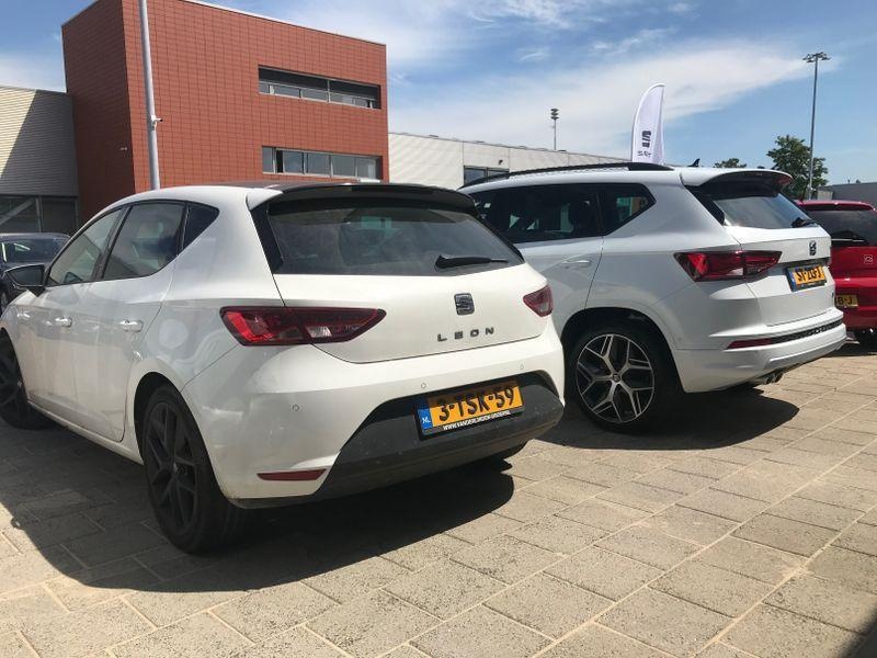Leon vs Ateca