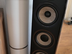 Afbeeldingslocatie: https://tweakers.net/ext/f/fPSeJWpbyDhd1varuR9uNdyq/medium.jpg