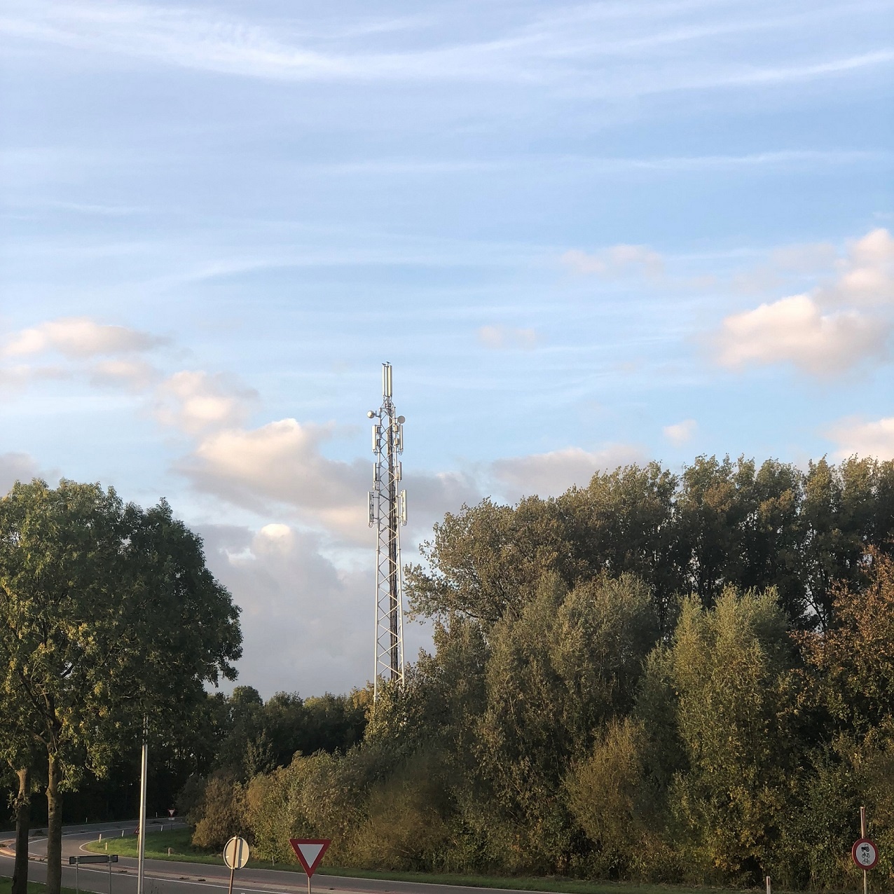 Afbeeldingslocatie: https://tweakers.net/ext/f/g9wyz85Q6q7PHX0fL0miefzN/full.jpg