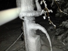 Laadpaal in de winter