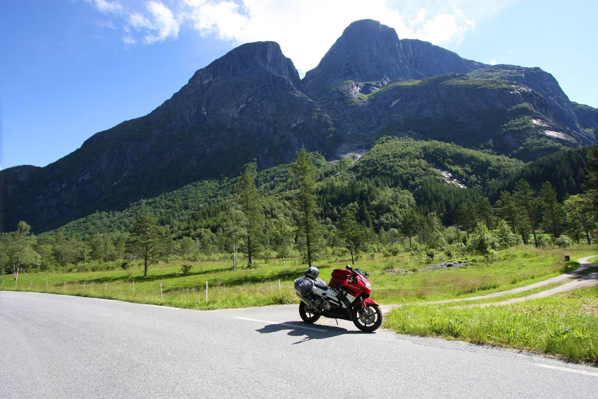 Honda CBR600F PC31 @ Noorwegen Honda CBR600F PC31 @ Noorwegen