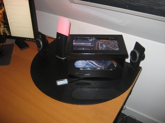 Afbeeldingslocatie: http://tweakers.net/ext/f/hGqSe0r5yk91T4STc8mYFuHr/full.jpg