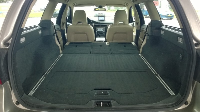 Afbeeldingslocatie: https://tweakers.net/ext/f/i6DpGmxDnFaJd3NW97Ts6p2Z/full.jpg