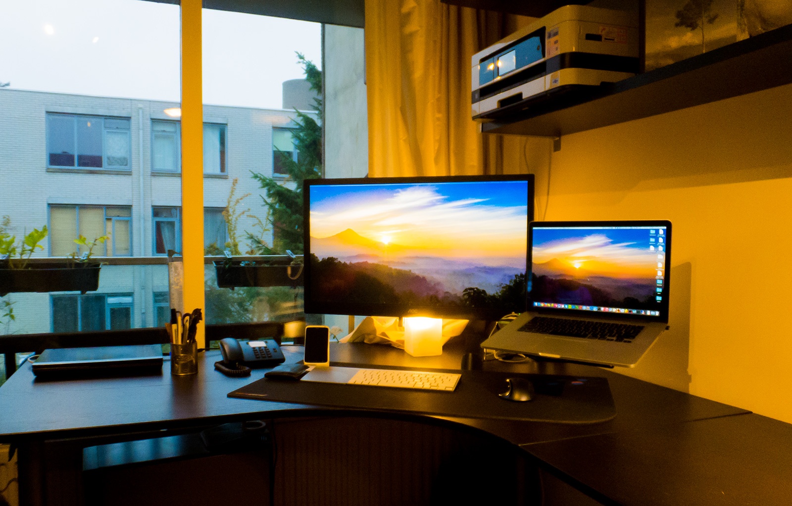 Afbeeldingslocatie: http://tweakers.net/ext/f/iyx5efN0auzDgC2nAMKdCLg6/full.jpg