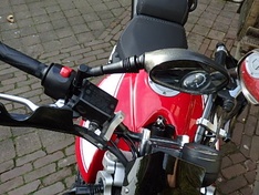 Afbeeldingslocatie: https://tweakers.net/ext/f/j2BidNDexQy3vQTmrzFcQ518/medium.jpg