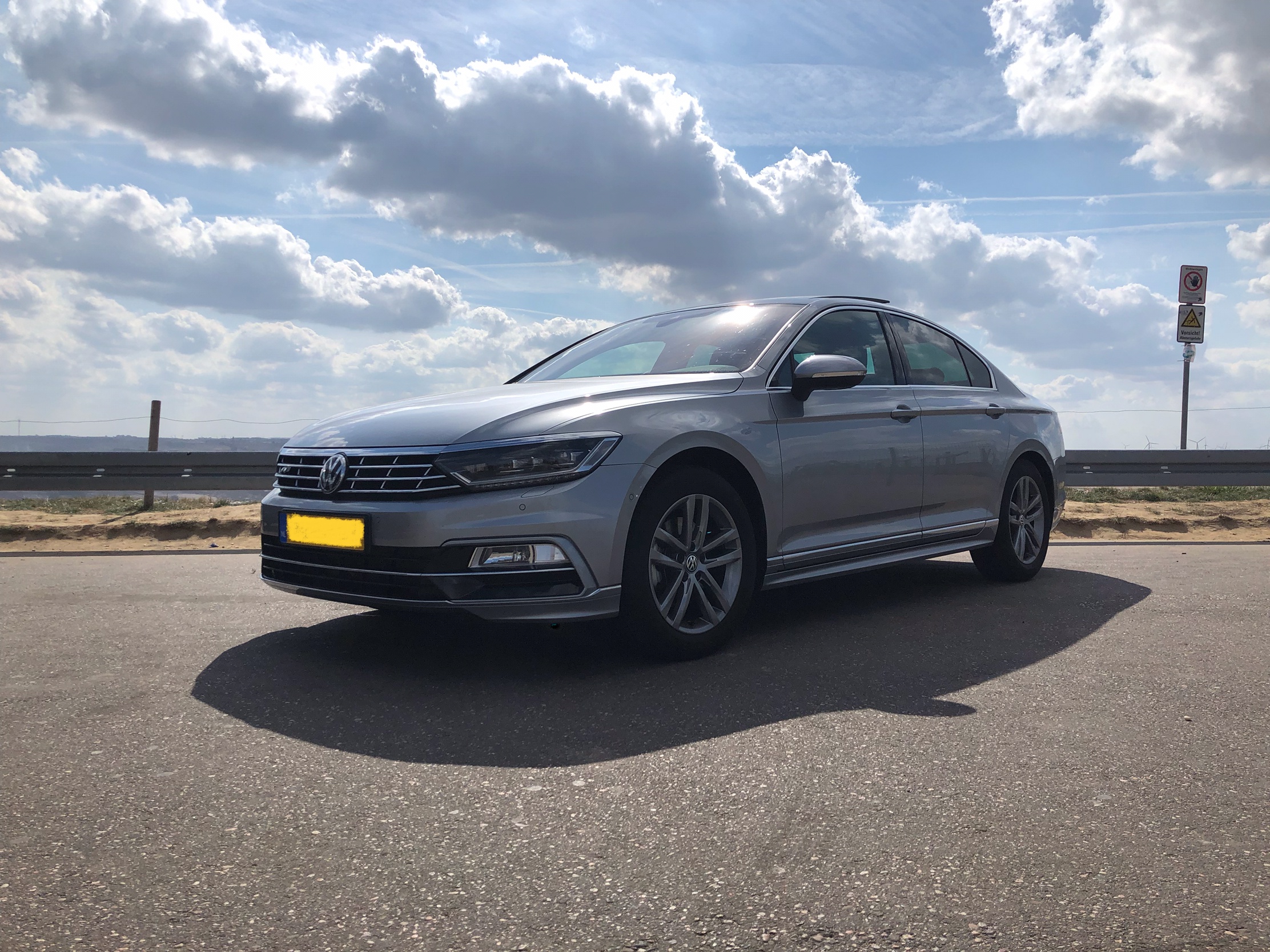 Afbeeldingslocatie: https://tweakers.net/ext/f/kUoAZLSV5UXsQfUbLz8SPg0g/full.jpg