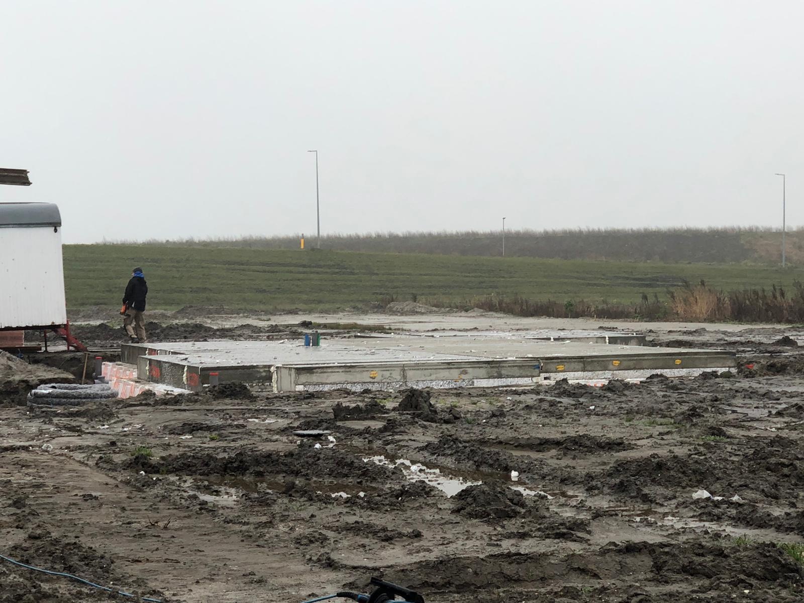 Afbeeldingslocatie: https://tweakers.net/ext/f/kjj3af8Zg2PdhPk60ILRRQ4P/full.jpg