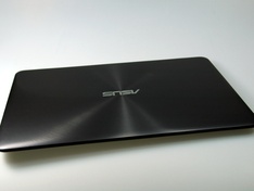 laptop boven iso links