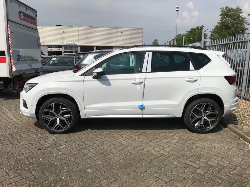 Afbeeldingslocatie: https://tweakers.net/ext/f/mFP5veAQ2U0yMvli0uZKYn42/full.jpg