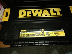 Dewalt dcd796d2