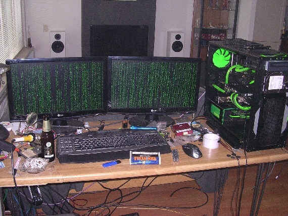Afbeeldingslocatie: http://tweakers.net/ext/f/mfizjHOn6RelwmhKkQLtozJo/full.jpg