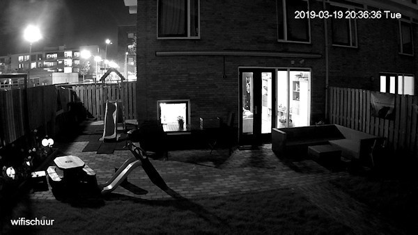 Afbeeldingslocatie: https://tweakers.net/ext/f/nS1RsTGpLSIAhRh6rguPF9NX/full.jpg