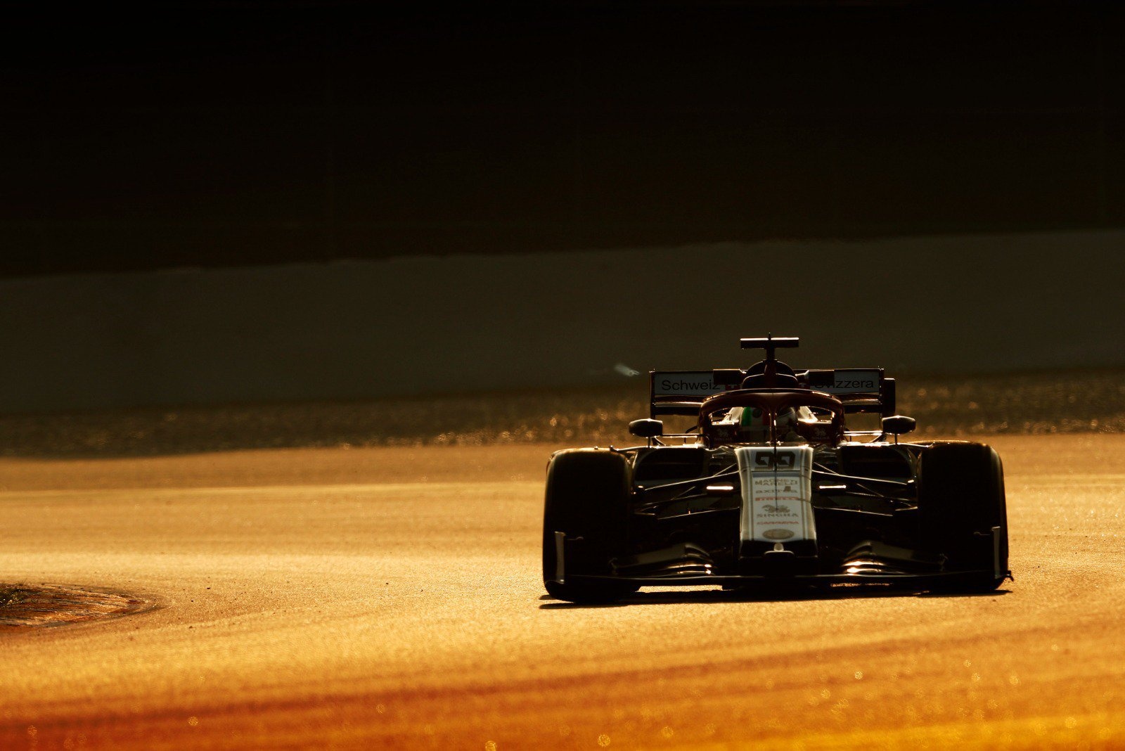 Afbeeldingslocatie: https://tweakers.net/ext/f/nZbcBdEauNezaCQbvEINCXAY/full.jpg