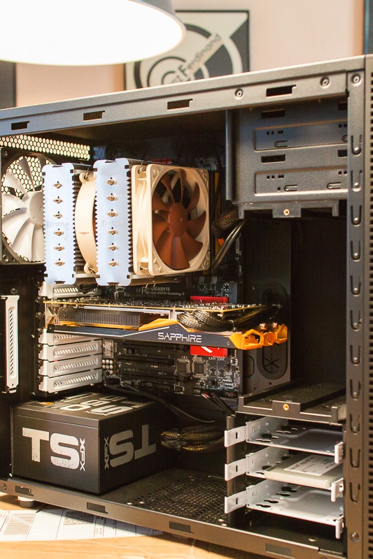 Afbeeldingslocatie: http://tweakers.net/ext/f/oK0EcU8J7cosP8FosND1vqIH/full.jpg