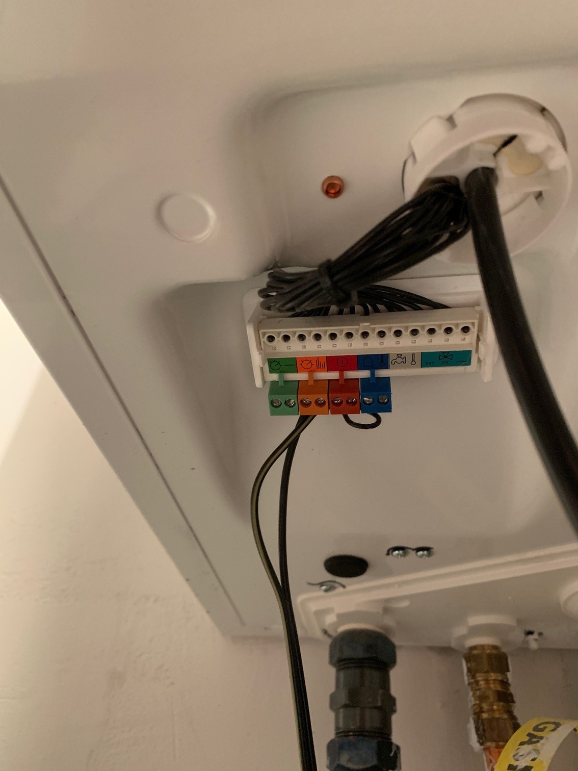 Afbeeldingslocatie: https://tweakers.net/ext/f/ohMq9v91yXwqdHrmCtJfyZGX/full.jpg