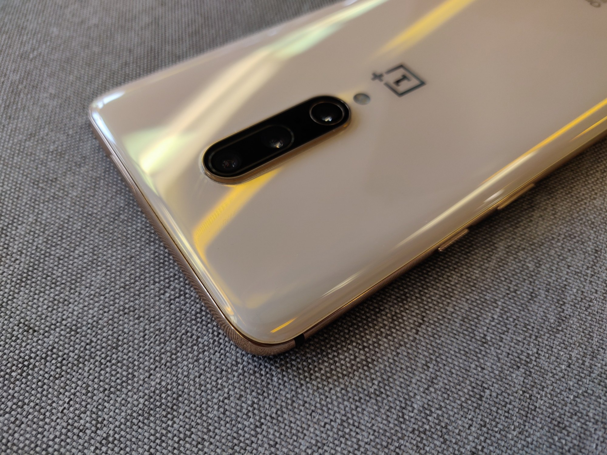 OnePlus 7 Pro - Almond OnePlus 7 Pro - Almond