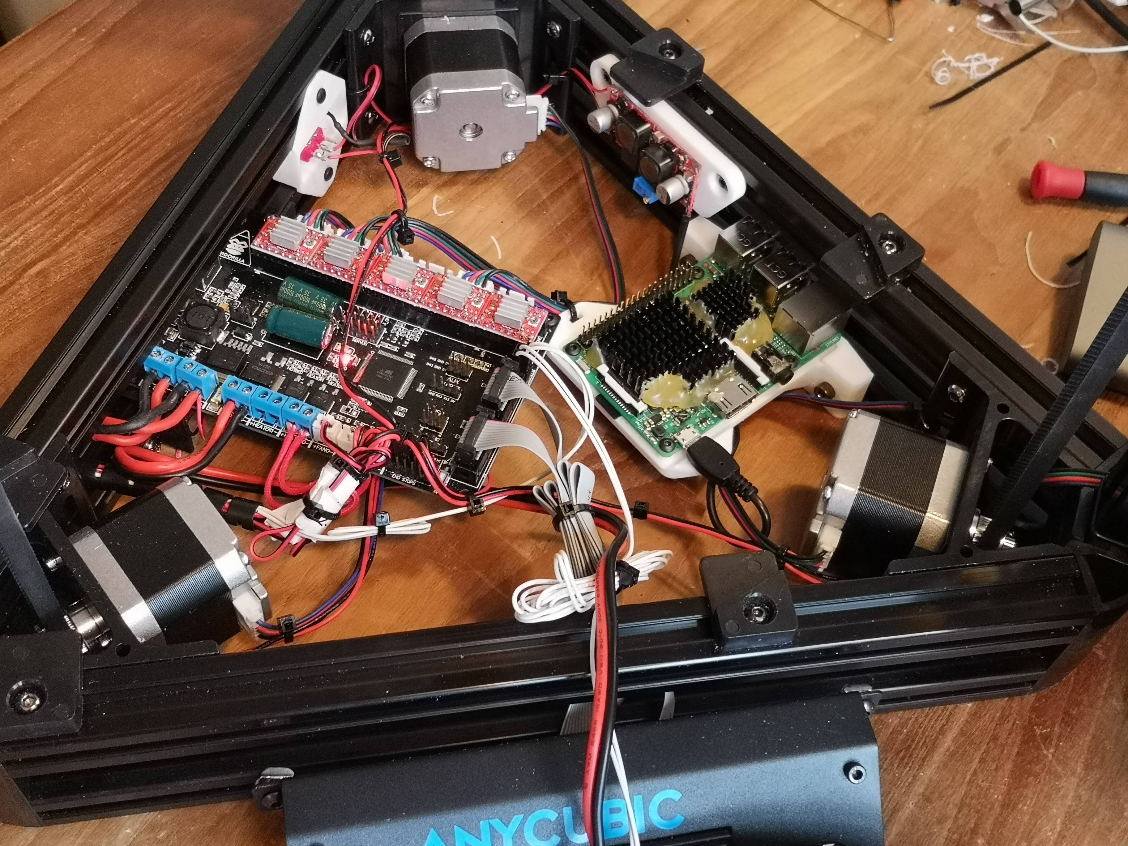 Afbeeldingslocatie: https://tweakers.net/ext/f/p4VO52cGHgh5mBxAZQAbdwCG/full.jpg