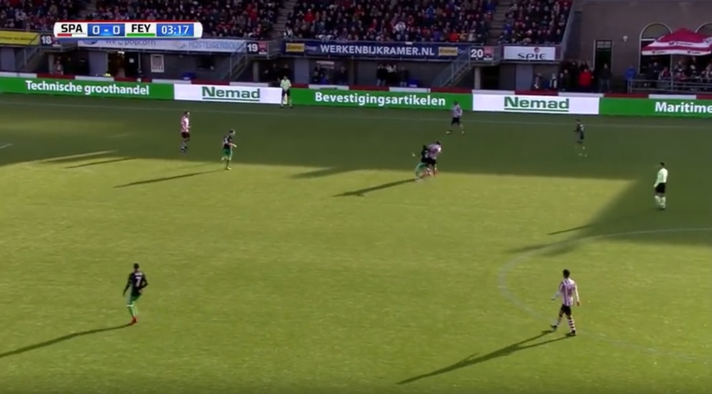 Afbeeldingslocatie: https://tweakers.net/ext/f/p5OC3qbYjf9NNfg2jaw7OM5w/full.jpg