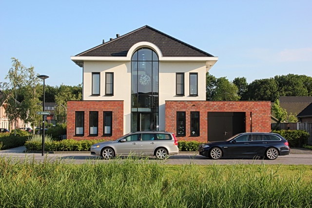 V70 D5 vs. 530d Touring