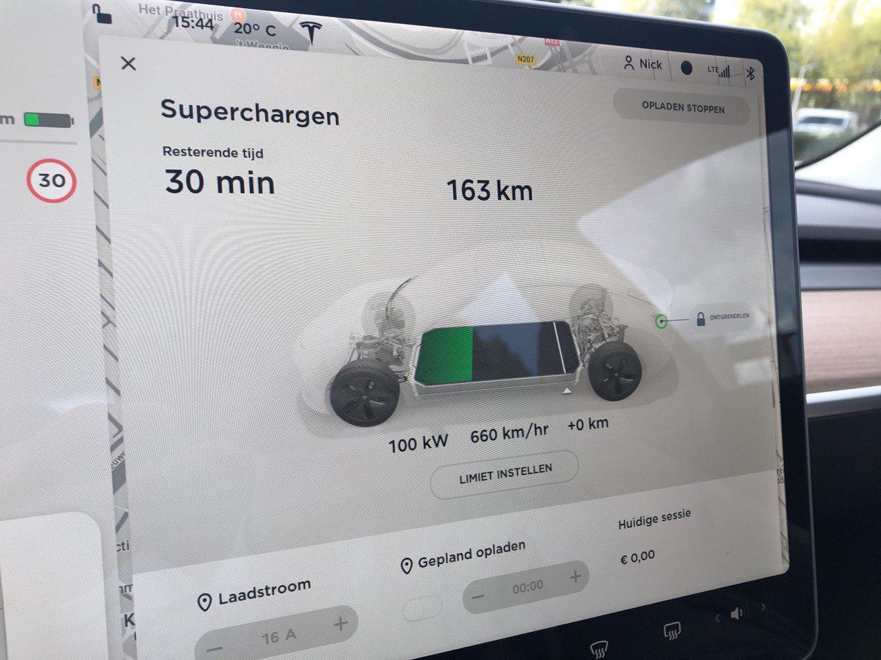 Afbeeldingslocatie: https://tweakers.net/ext/f/pEFswZEjkvShZoiD23PgXby4/full.jpg
