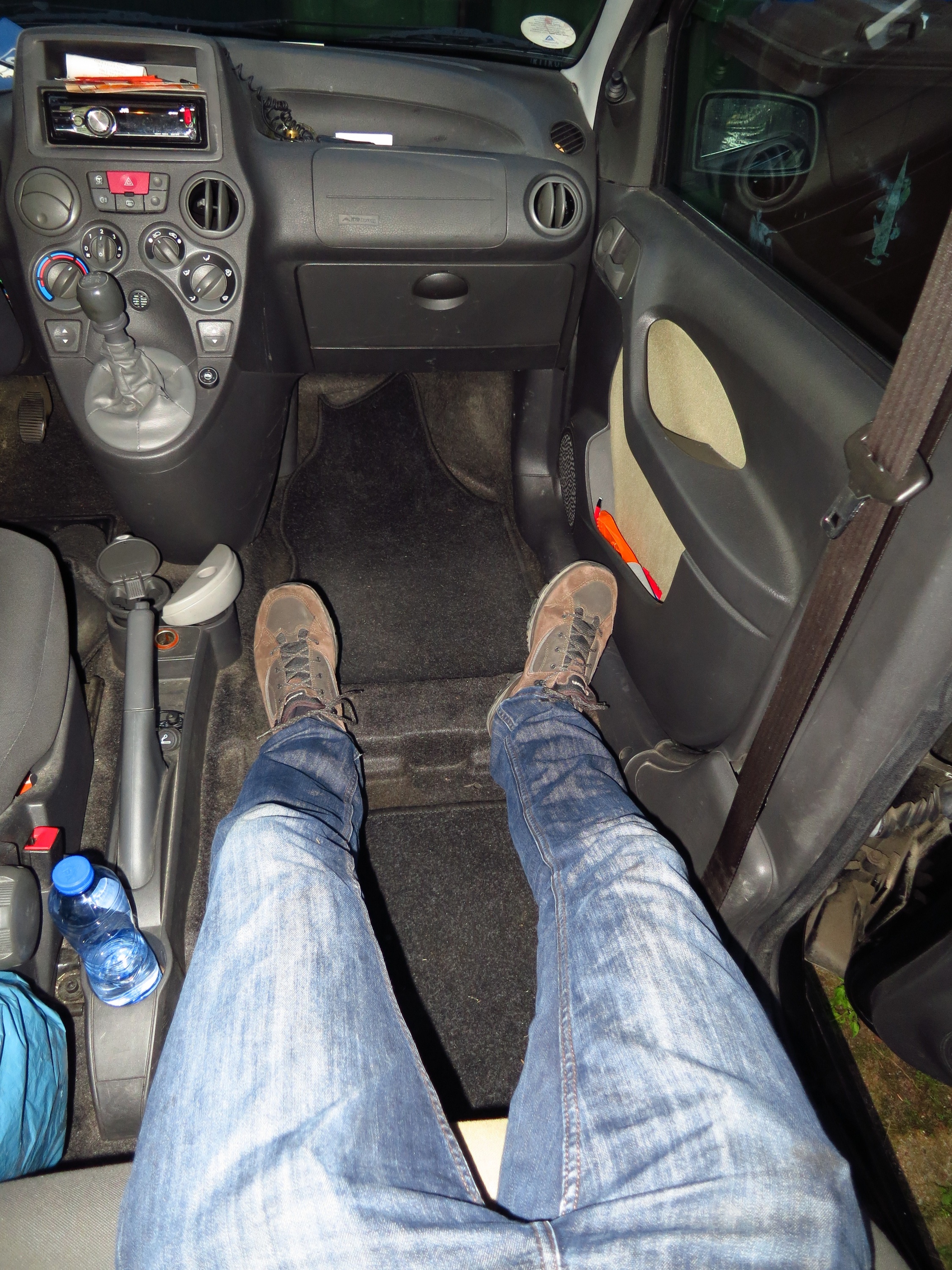 Afbeeldingslocatie: https://tweakers.net/ext/f/pTWWWd1BrrZZGW5iRMINrQI1/full.jpg