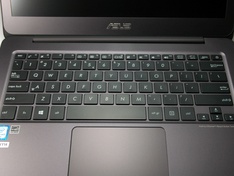 laptop behuizing boven