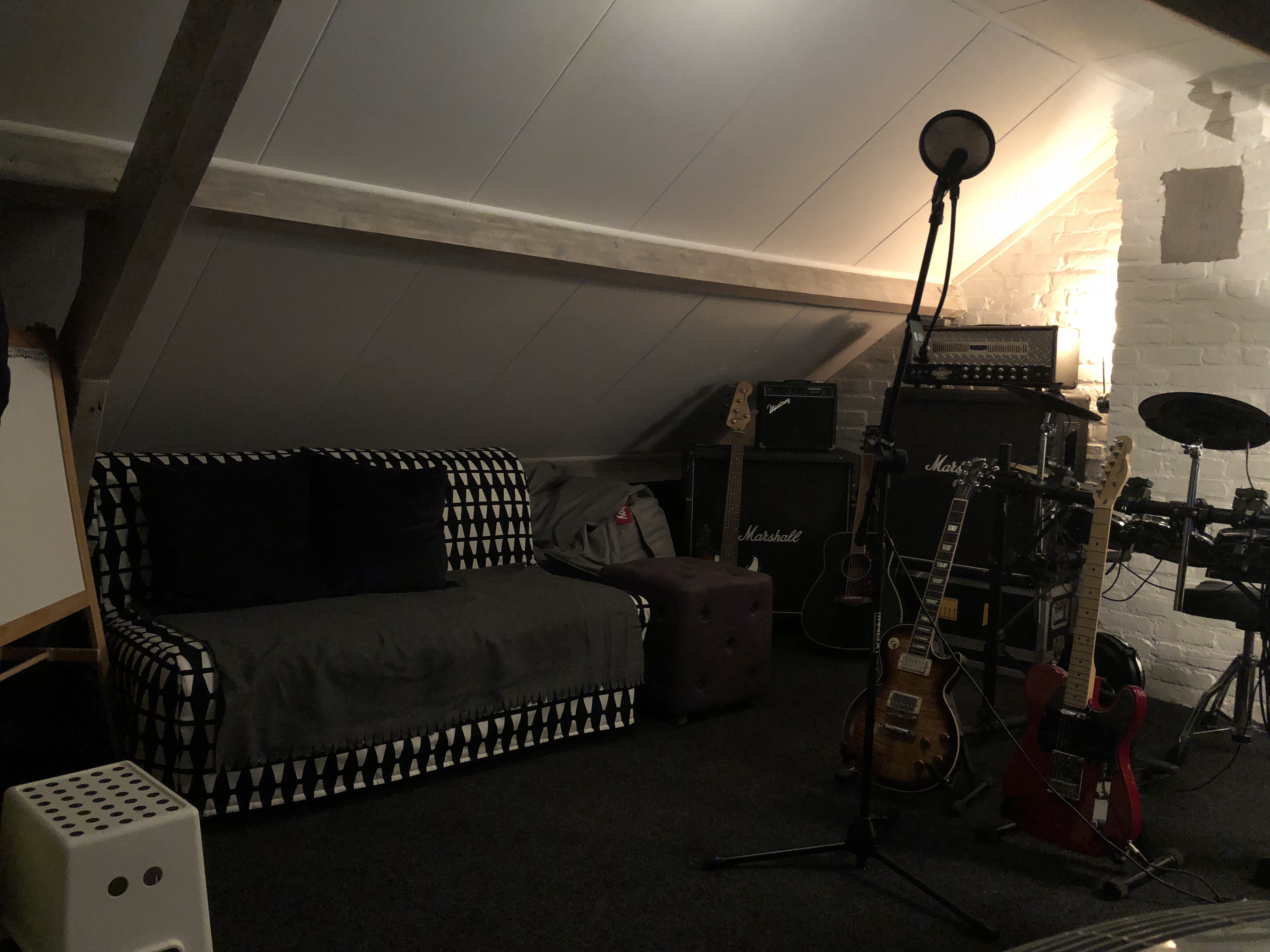 Afbeeldingslocatie: https://tweakers.net/ext/f/qf4rLPQSun6eFiTxN3BWmPZh/full.jpg